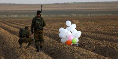 На поле у кибуца Кфар-Аза нашли два воздушных шара с прикрепленной к ним взрывчаткой