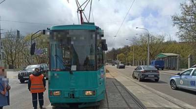 В Минске на ул.Первомайской легковушка врезалась в трамвай