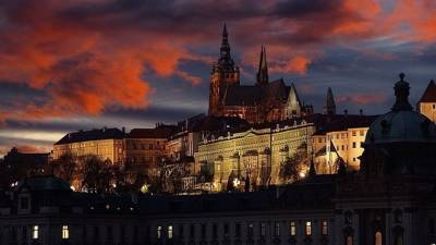 Чехия выразила солидарность с зампредом ЕК, которая попала под санкции РФ