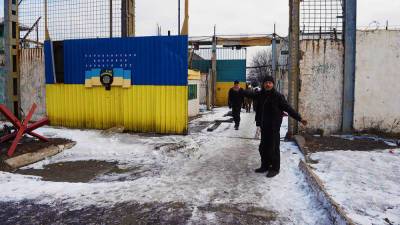 «Везде бардак»: Интерпол пачками возвращает Украине документы о...