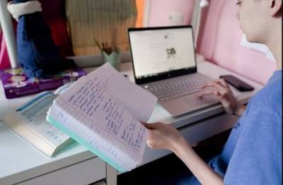 Для украинских учителей закупили ноутбуки на сумму более 1 млрд грн для дистанционного обучения, — Минобразования