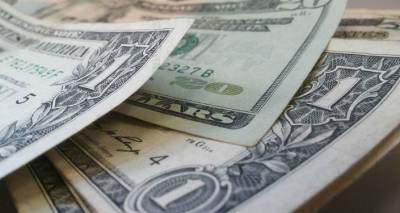 Доктор экономических наук рассказал, что может обрушить доллар