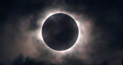 Астроном пообещал москвичам полное лунное затмение в 2025 году - ren.tv - Москва - респ. Саха