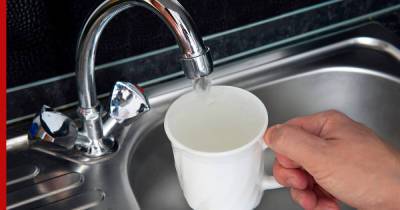 Способами проверить качество воды в домашних условиях поделилась биохимик