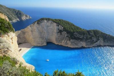 Эксперты определили самые чистые пляжи Греции