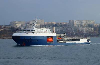 Черноморский флот пополнился малым морским танкером «Вице-адмирал Паромов» проекта 03182