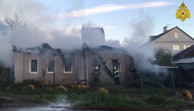 В Твери сгорел жилой дом, есть пострадавшие