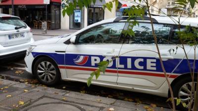 Обстрелявшего жандармов мужчину разыскивают во Франции