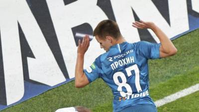СМИ: «Ростов» намерен выкупить контракт Прохина у «Зенита»