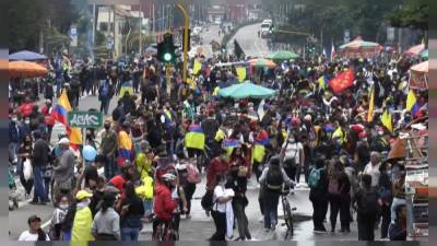 В Колумбии протестующие убили полицейского