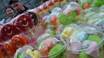 Российский нутрициолог перечислил список "безопасных" для организма сладостей
