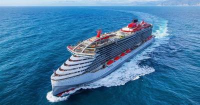 Испания начнет принимать туристические лайнеры: названа дата