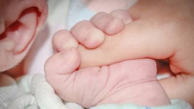 Назван способ снижения смертности среди новорожденных с маленькой массой тела