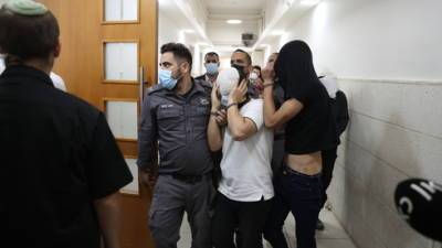 Четверо евреев напали с ножами на араба в Иерусалиме и отданы под суд за теракт