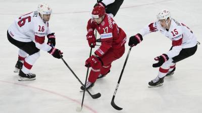 Швейцария забросила шесть безответных шайб в ворота Белоруссии на ЧМ по хоккею