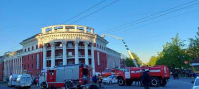 Пожар в гостинице «Северная» в центре Петрозаводска локализован