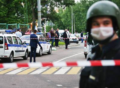 Бойцы СОБРа задержали в Екатеринбурге стрелявшего по прохожим мужчину