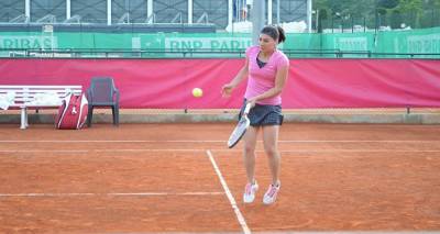 Грузинская теннисистка завершила свое выступление на "Ролан Гаррос"