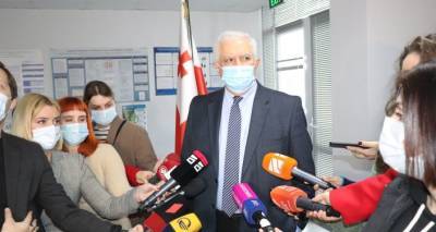 Число новых случаев инфицирования COVID в Грузии постепенно сокращается
