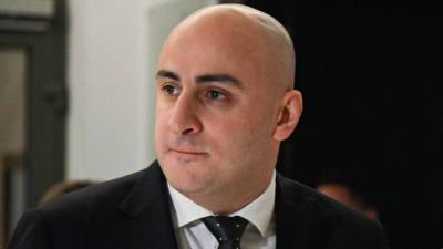 Партия Саакашвили приступила к работе в парламенте Грузии после бойкота