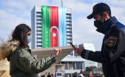 В Азербайджане начато ослабление карантина по коронавирусу