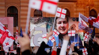 Партия Саакашвили согласилась прекратить бойкот парламента Грузии