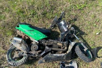 В Татарстане подросток на скутере без прав врезался в отбойник и погиб