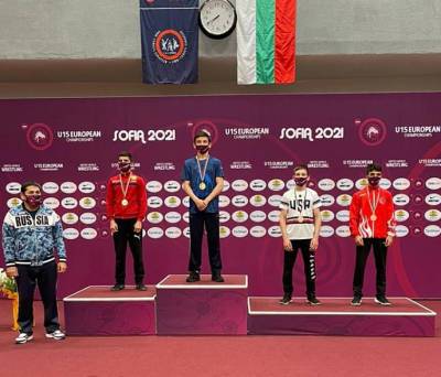 Воспитанник РУОР выиграл "золото" на Первенстве Европы по спортивной борьбе