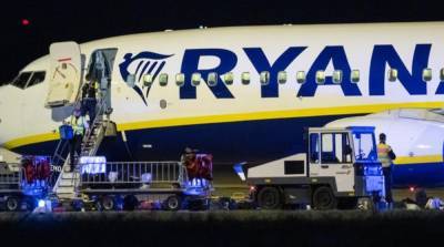 Самолет Ryanair экстренно сел в аэропорту Берлина