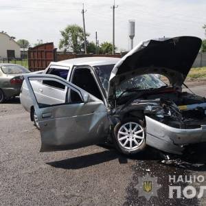 В ДТП на автодороге Запорожье-Никополь погибла женщина: полиция ищет свидетелей. Фото