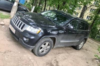 Рязанец погасил долг 200 тысяч после ареста внедорожника Jeep Cherokee