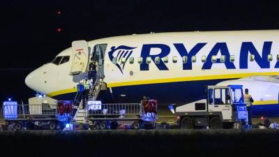 Угроза взрыва: самолет Ryanair совершил аварийную посадку в Берлине