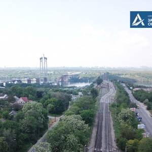 В Запорожье начали работы по строительству железнодорожного путепровода. Фото