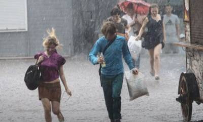 Грозная стихия надвигается на Одесчину: спасатели обратились с предупреждением