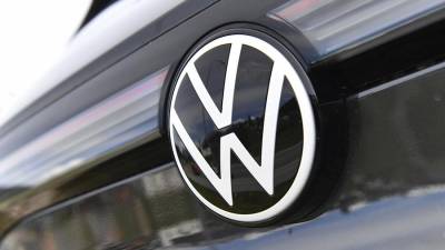 Volkswagen отзовет в России для ремонта минивэны Caddy