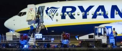Самолет Ryanair совершил экстренную посадку в Берлине. Предположительно, из-за сообщения о минировании