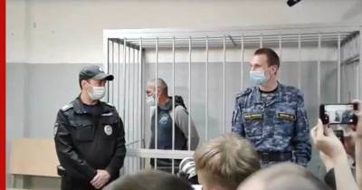 Обстрелявший людей с балкона житель Екатеринбурга арестован
