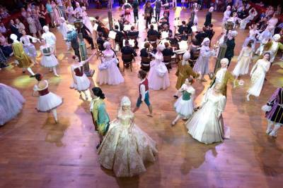 Эксклюзивный фотоотчет с юбилейной концертной программы «Al contrario" Астраханского театра оперы и балета