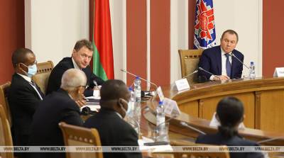 Беларусь готова обсуждать перспективы сотрудничества со странами Африки без изъятий и ограничений - Макей