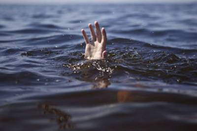 В костромском Галиче молодой человек спьяну утонул в пруду
