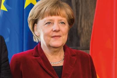 Столтенберг: НАТО не будет вмешиваться в скандал вокруг слежки Дании за Меркель