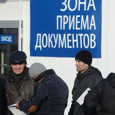 Иностранцы для получения разрешения на работу будут сдавать экзамен по русскому
