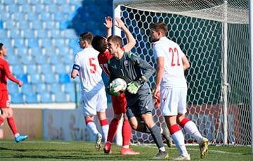 Матч молодежных сборных Беларуси и Кипра перенесен из-за запрета на авиаперелеты