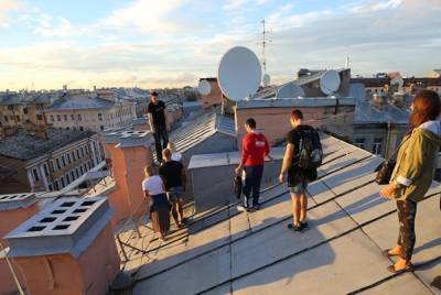 Суд Петербурга запретил сайт с рекламой экскурсий по крышам города