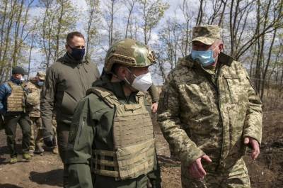 «Шизоидная политика»: военная паника Киева сыграла в пользу...