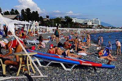Назван самый загруженный в летние месяцы российский курорт