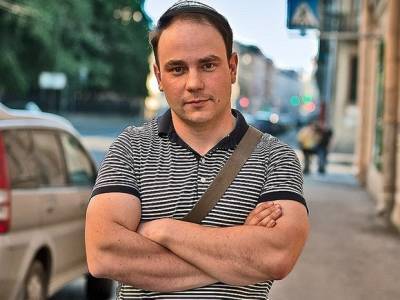 ТАСС: Андрея Пивоварова, ранее задержанного в «Пулково», доставили на допрос в Следственный комитет