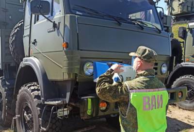 Военные автоинспекторы провели техосмотр техники в Ленобласти
