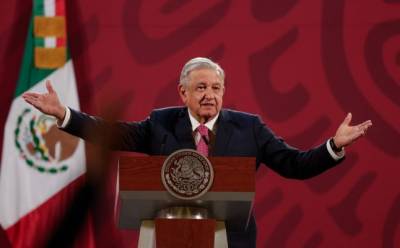 Президент Мексики принес извинения народу майя