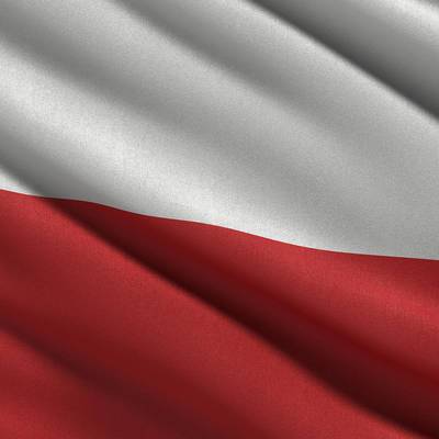 Власти Польше приступают ко второму этапу снятия ковид-ограничений